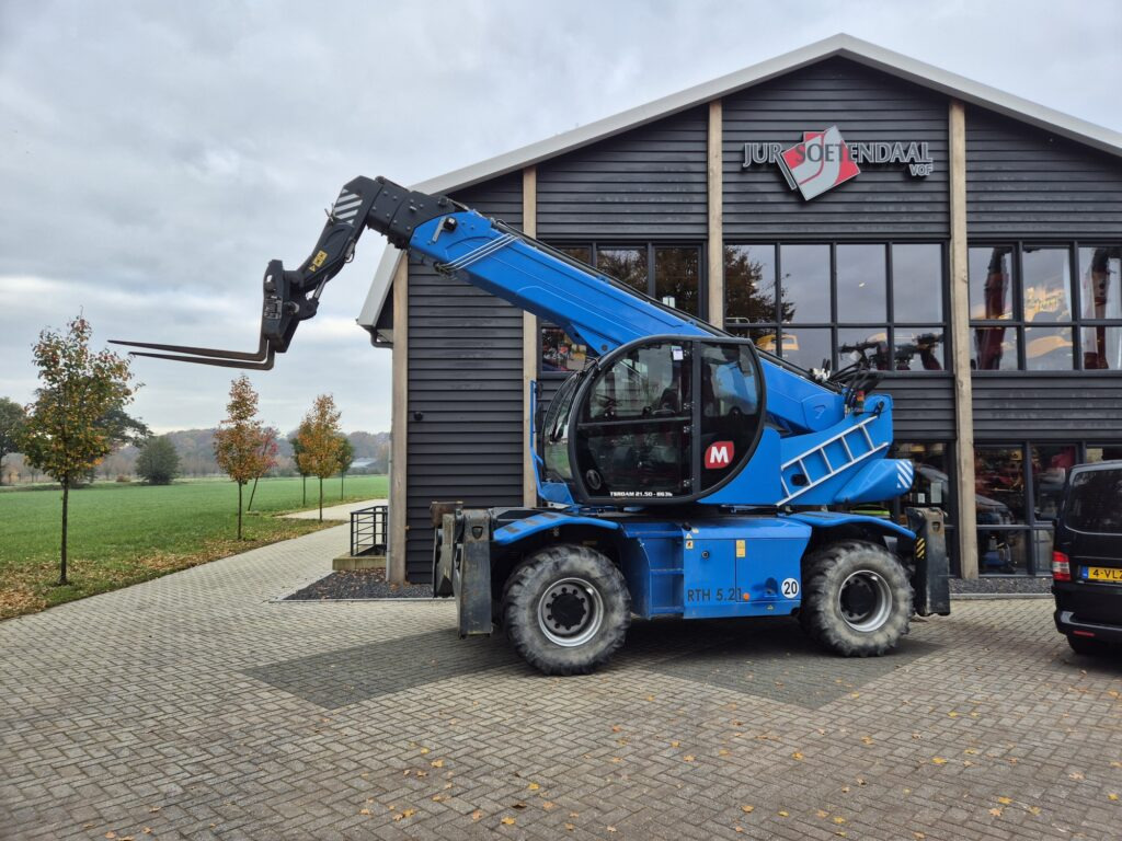 MAGNI RTH 5.21 - Telescopic handler: picture 1 MAGNI RTH 5.21 - Telescopic handler: picture 1