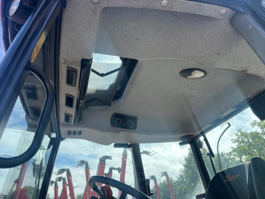ZETOR 8541 Proxima plus - Farm tractor: picture 5 ZETOR 8541 Proxima plus - Farm tractor: picture 5