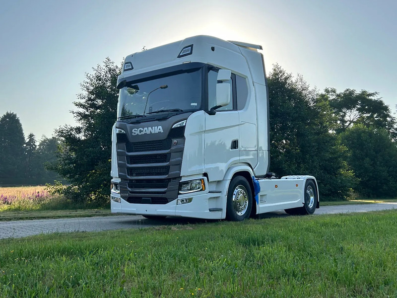 Scania S500 NGS | 4x2 NB | 4 BALOON SUSP. | PARK-COOLER | RETARDER | FULL-AIR | PTO PREP. | ACC | - Tractor truck: picture 1 Scania S500 NGS | 4x2 NB | 4 BALOON SUSP. | PARK-COOLER | RETARDER | FULL-AIR | PTO PREP. | ACC | - Tractor truck: picture 1