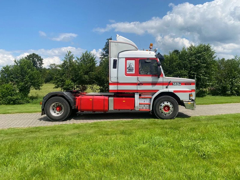 Scania T143-500 V8 | 4x2 | 4350 mm WHEELBASE | TOP CONDITION !!! - Tractor truck: picture 5 Scania T143-500 V8 | 4x2 | 4350 mm WHEELBASE | TOP CONDITION !!! - Tractor truck: picture 5