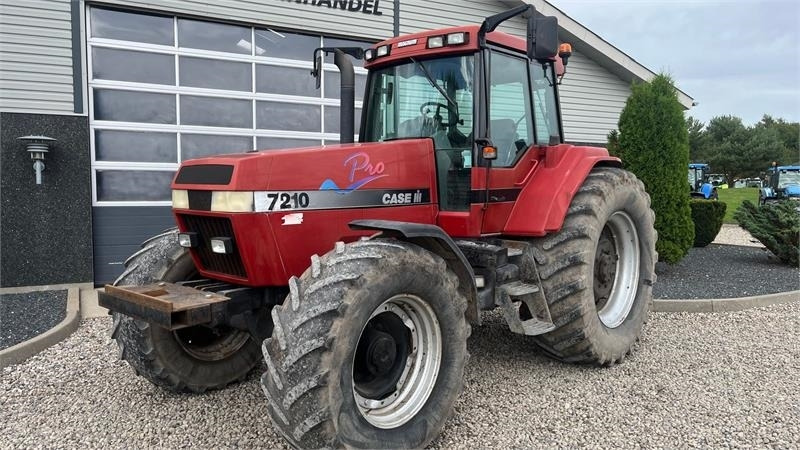 Case IH Magnum 7210 PRO PRO model, og en ejers traktor fra - Farm tractor: picture 2 Case IH Magnum 7210 PRO PRO model, og en ejers traktor fra - Farm tractor: picture 2