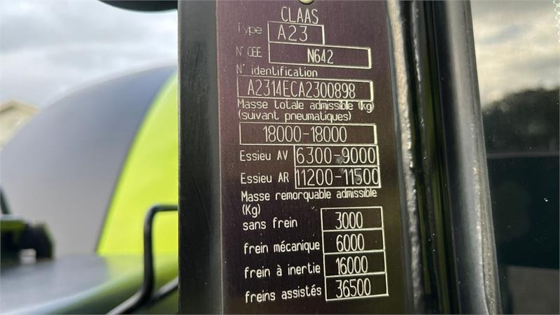 Claas Axion 930 CMatic Med næsten nye dæk, frontlift og - Farm tractor: picture 2 Claas Axion 930 CMatic Med næsten nye dæk, frontlift og - Farm tractor: picture 2