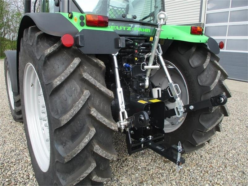 Deutz-fahr Agrofarm 115G New and Unused tractor with 30F+30R - Farm tractor: picture 4 Deutz-fahr Agrofarm 115G New and Unused tractor with 30F+30R - Farm tractor: picture 4