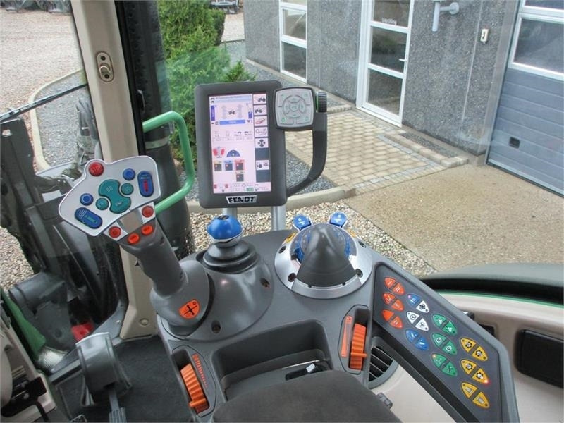 Farm tractor Fendt 514 Vario med frontlæsser og frontlift: picture 7 Farm tractor Fendt 514 Vario med frontlæsser og frontlift: picture 7