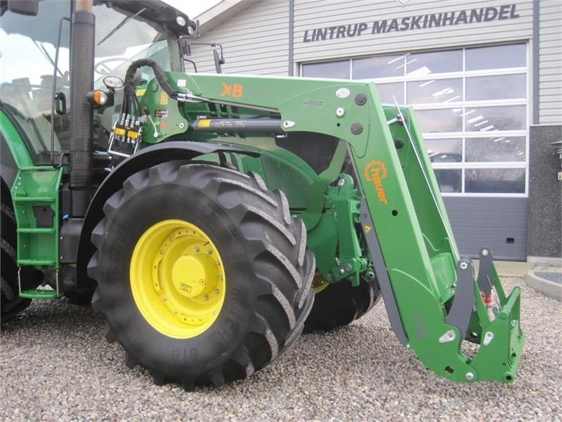 Hauer Frontlæsser til en god pris. Den stærke XB Bionic - Front loader for tractor: picture 4 Hauer Frontlæsser til en god pris. Den stærke XB Bionic - Front loader for tractor: picture 4