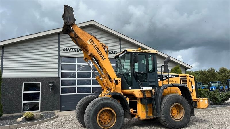 Wheel loader Hyundai 757-9A XTD med lan-arm. En-ejeres maskine med Lock: picture 20
