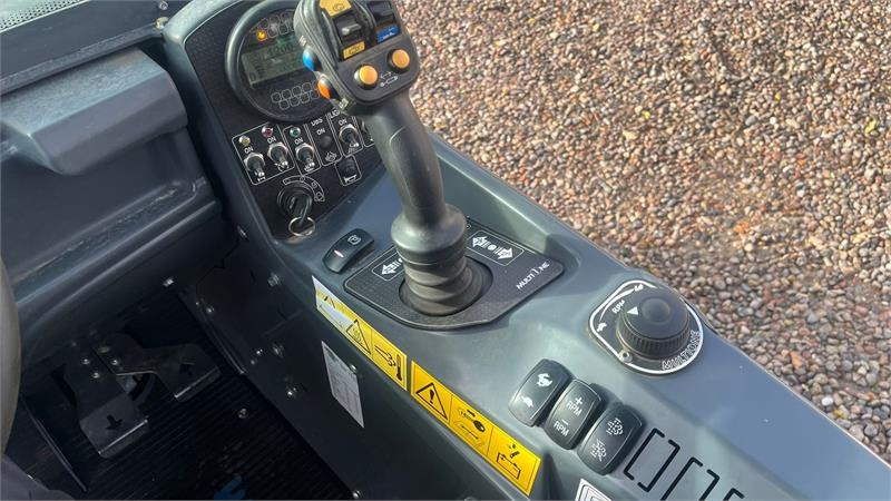 Multione 11.6 k Med pallegafler og multiskovl - Telescopic wheel loader: picture 5 Multione 11.6 k Med pallegafler og multiskovl - Telescopic wheel loader: picture 5