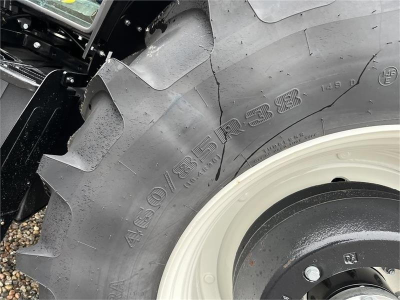 Farm tractor New Holland T6050 Delta - EXPORT: picture 10