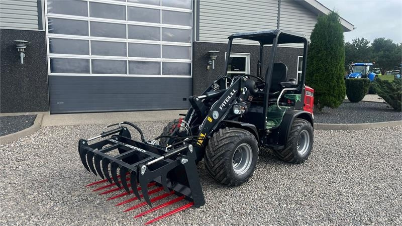 Pitbull X24-26V med lyspakke, 400mm hjulmontering - Compact loader: picture 3 Pitbull X24-26V med lyspakke, 400mm hjulmontering - Compact loader: picture 3