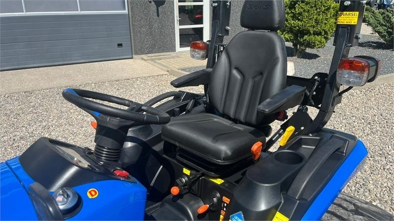 Farm tractor Solis H26 HST Hydrostat. Industrihjul: picture 6 Farm tractor Solis H26 HST Hydrostat. Industrihjul: picture 6
