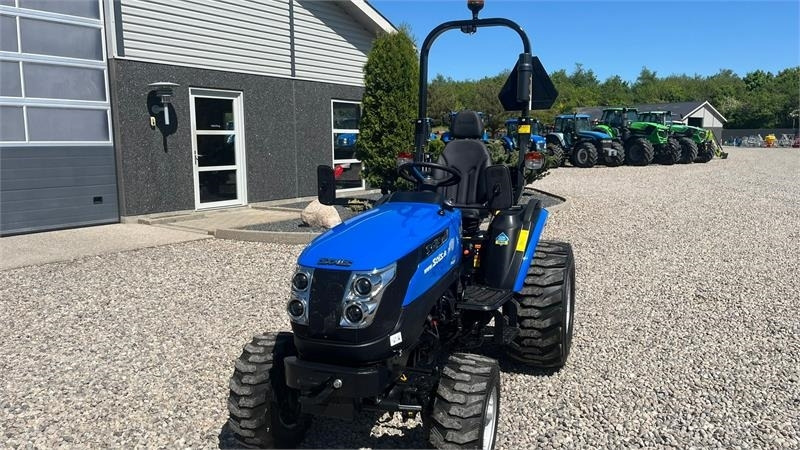 Farm tractor Solis H26 HST Hydrostat. Industrihjul: picture 11 Farm tractor Solis H26 HST Hydrostat. Industrihjul: picture 11