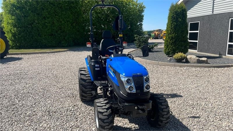 Farm tractor Solis H26 HST Hydrostat. Industrihjul: picture 20 Farm tractor Solis H26 HST Hydrostat. Industrihjul: picture 20