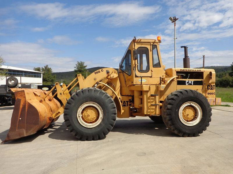 Caterpillar CAT 966C Wheeloader-Sold - Wheel loader: picture 4 Caterpillar CAT 966C Wheeloader-Sold - Wheel loader: picture 4