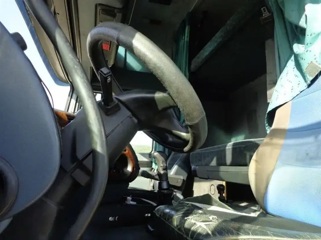 Tractor truck DAF XF 480 DAF XF.480 4X2 Super Space Intarder: picture 10