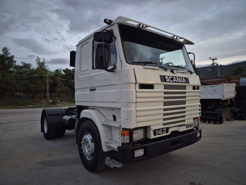 Scania R142-V8 Scania 142M.420 4X2 Topline - Tractor truck: picture 1 Scania R142-V8 Scania 142M.420 4X2 Topline - Tractor truck: picture 1