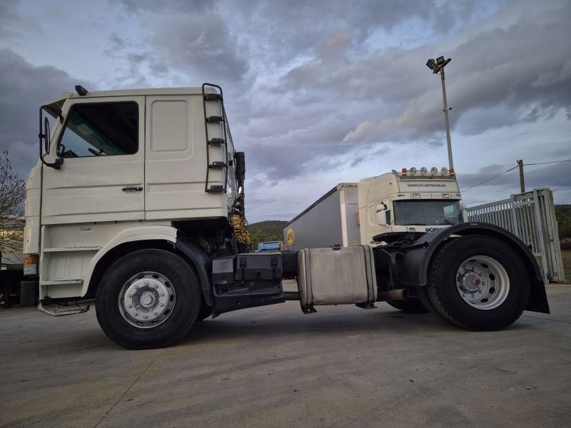 Scania R142-V8 Scania 142M.420 4X2 Topline - Tractor truck: picture 3 Scania R142-V8 Scania 142M.420 4X2 Topline - Tractor truck: picture 3