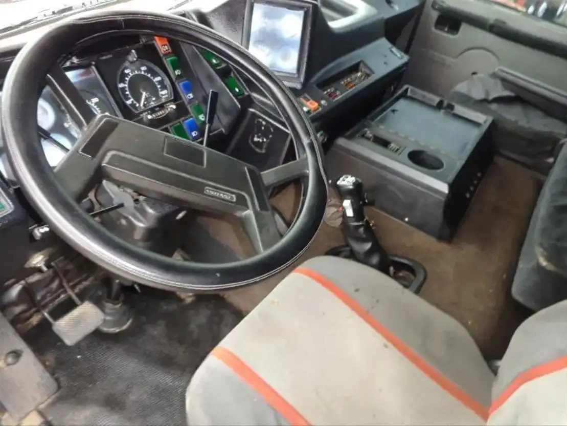 Cab chassis truck Volvo F 12.400 Volvo F12 6X2 405Hp -TD123ES: picture 10 Cab chassis truck Volvo F 12.400 Volvo F12 6X2 405Hp -TD123ES: picture 10