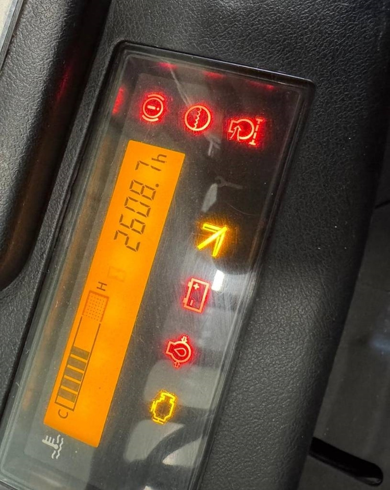 Toyota 10949 06-8FG30F - LPG forklift: picture 5 Toyota 10949 06-8FG30F - LPG forklift: picture 5