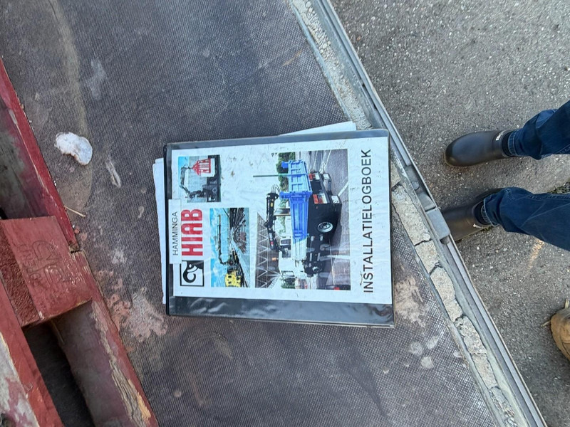 Hiab 112 RADIO REMOTE - Truck mounted crane for Truck: picture 4 Hiab 112 RADIO REMOTE - Truck mounted crane for Truck: picture 4