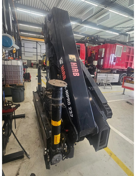 Hiab 23 tm hiab with radio remote - Boom: picture 4 Hiab 23 tm hiab with radio remote - Boom: picture 4