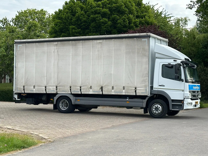 Mercedes-Benz Atego 1218 bakwagen met laadklep 2000kg! - Box truck: picture 2 Mercedes-Benz Atego 1218 bakwagen met laadklep 2000kg! - Box truck: picture 2
