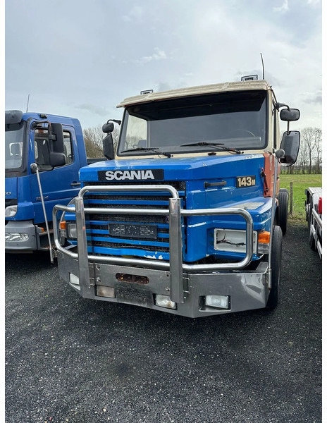Scania T143-450 V8 HAUBER/NEUS/TORPEDO - Tractor truck: picture 2 Scania T143-450 V8 HAUBER/NEUS/TORPEDO - Tractor truck: picture 2