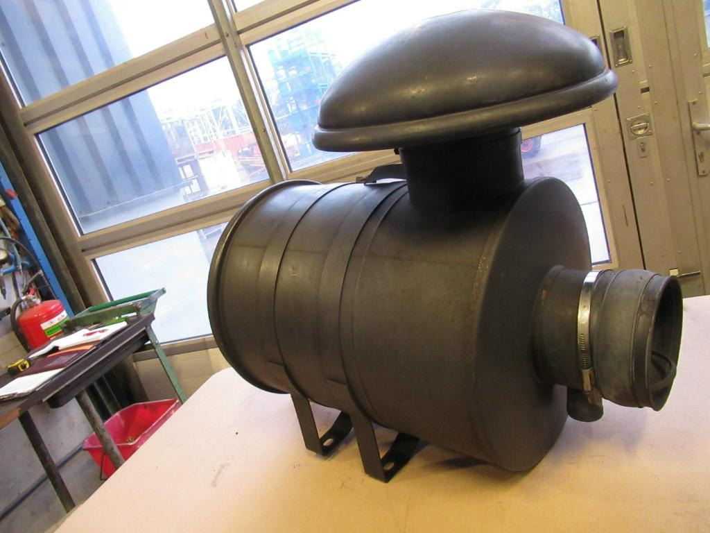 Caterpillar C13 - - Air filter for Construction machinery: picture 4 Caterpillar C13 - - Air filter for Construction machinery: picture 4
