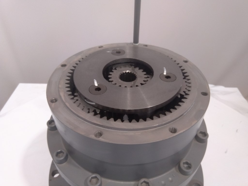 Hitachi 9260804 - 9260805 - Swing motor for Construction machinery: picture 3 Hitachi 9260804 - 9260805 - Swing motor for Construction machinery: picture 3