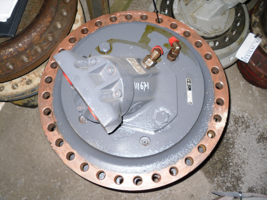 New Holland 2101952 - 1770490 - Final drive for Construction machinery: picture 2 New Holland 2101952 - 1770490 - Final drive for Construction machinery: picture 2