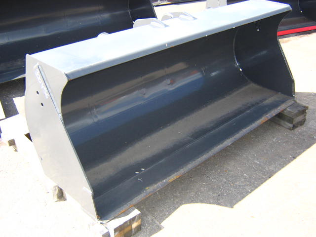 New Holland Unknown - - Loader bucket: picture 2 New Holland Unknown - - Loader bucket: picture 2