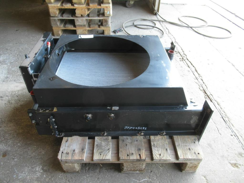 New Holland YN05P00034S001 - 87339771 - Radiator for Construction machinery: picture 4 New Holland YN05P00034S001 - 87339771 - Radiator for Construction machinery: picture 4