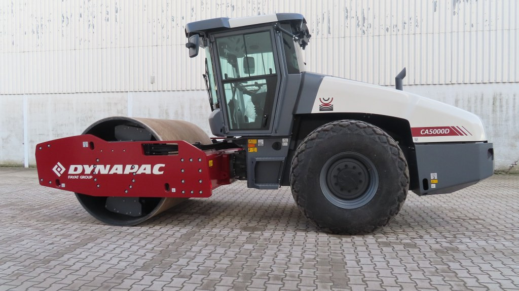 Dynapac CA5000D - Compactor: picture 5 Dynapac CA5000D - Compactor: picture 5