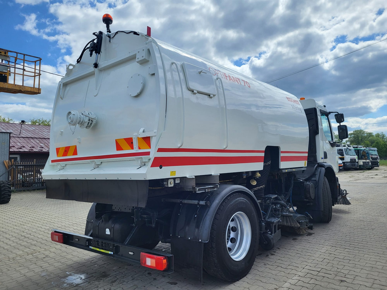 Volvo FE 320 two engines leasing Volvo FE 320 two engines: picture 6