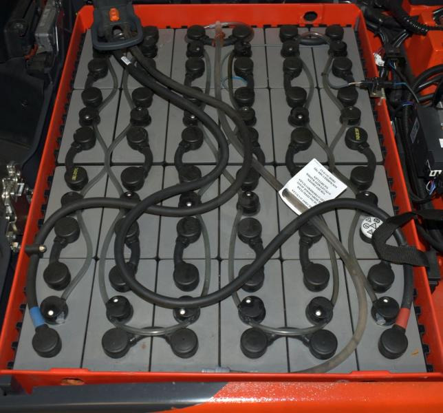 Linde E 16 P EVO 386-02 - Electric forklift: picture 5 Linde E 16 P EVO 386-02 - Electric forklift: picture 5