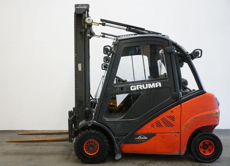 Linde H 25 D EVO 392-02 - Diesel forklift: picture 4 Linde H 25 D EVO 392-02 - Diesel forklift: picture 4