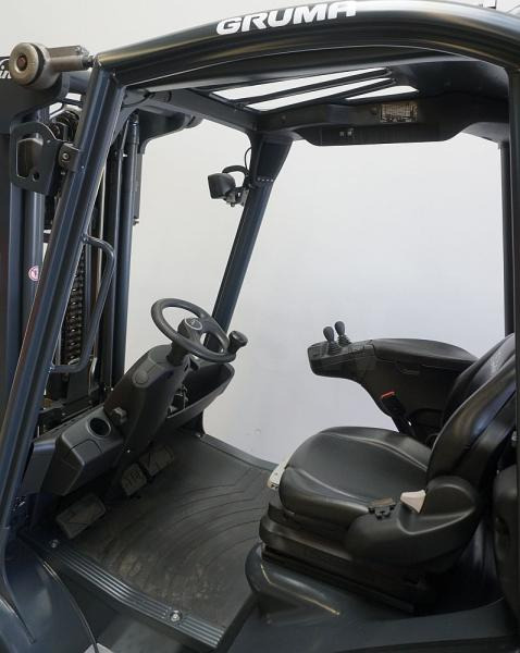 Linde H 25 D EVO 392-02 - Diesel forklift: picture 3 Linde H 25 D EVO 392-02 - Diesel forklift: picture 3