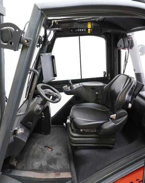 Linde H 25 D EVO 392-02 - Diesel forklift: picture 3 Linde H 25 D EVO 392-02 - Diesel forklift: picture 3