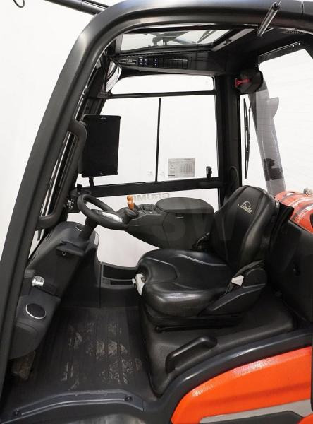 Linde H 35 T 1202-01 - LPG forklift: picture 4 Linde H 35 T 1202-01 - LPG forklift: picture 4