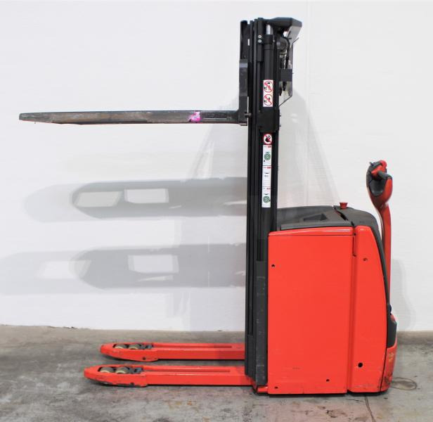 Linde L 14 i 1173 - Stacker: picture 3 Linde L 14 i 1173 - Stacker: picture 3