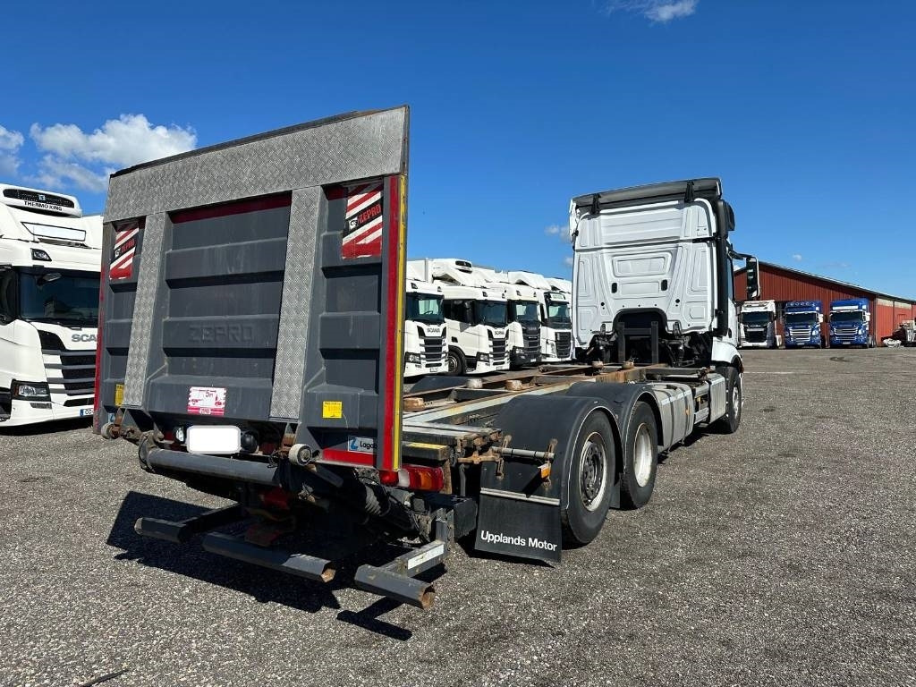 Mercedes-Benz ACTROS 2753 serie 7588 - Container transporter/ Swap body truck: picture 3 Mercedes-Benz ACTROS 2753 serie 7588 - Container transporter/ Swap body truck: picture 3