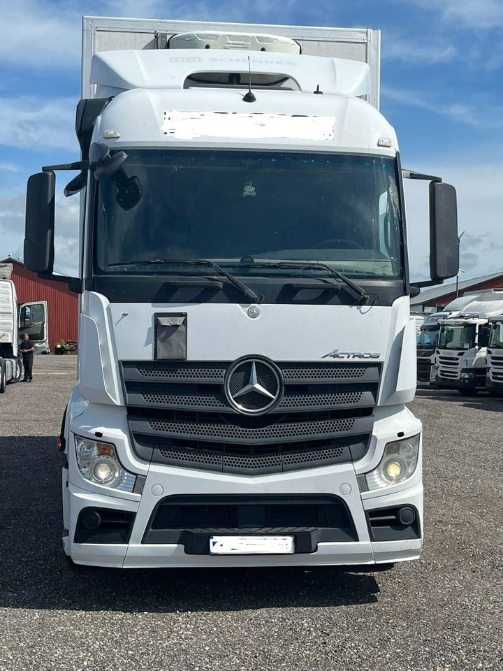 Mercedes-Benz MERCEDES-BENZ 963-0-C serie nr 9823 - Box truck: picture 2 Mercedes-Benz MERCEDES-BENZ 963-0-C serie nr 9823 - Box truck: picture 2