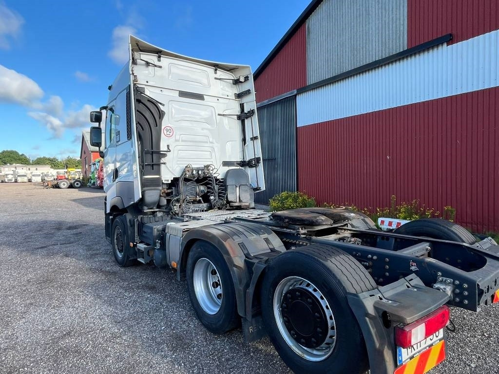 Renault T serie nr 0153 - Tractor truck: picture 4 Renault T serie nr 0153 - Tractor truck: picture 4