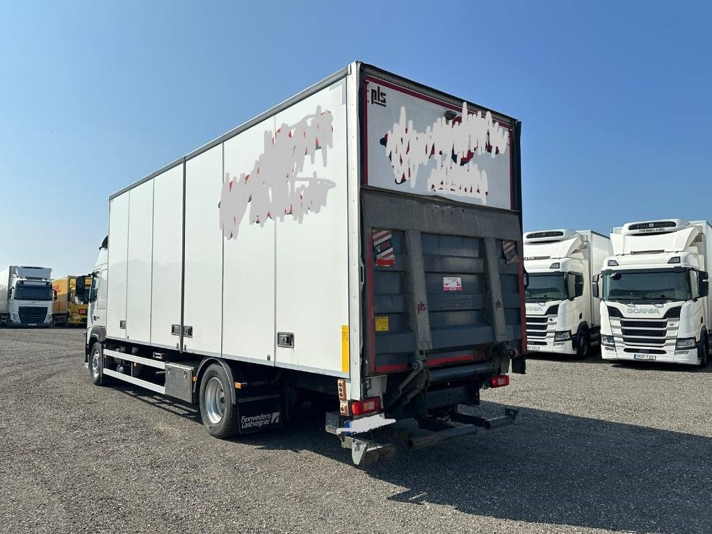 Volvo FM serie 3801 - Box truck: picture 4 Volvo FM serie 3801 - Box truck: picture 4