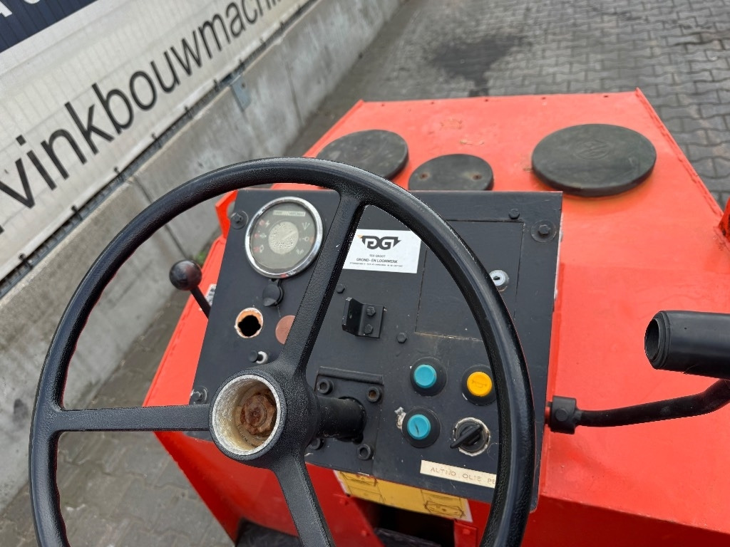 Case Vibromax 152k - Compactor: picture 2 Case Vibromax 152k - Compactor: picture 2