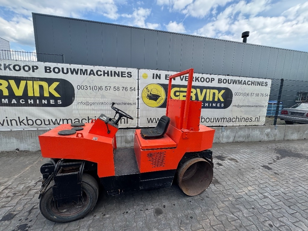 Case Vibromax 152k - Compactor: picture 1 Case Vibromax 152k - Compactor: picture 1