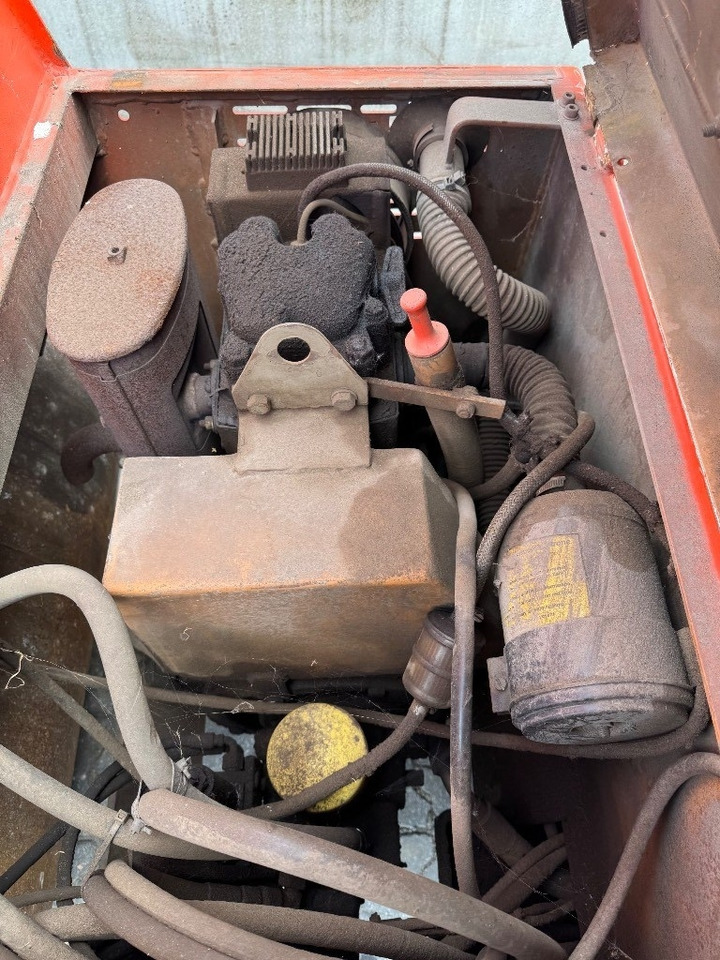 Case Vibromax 152k - Compactor: picture 4 Case Vibromax 152k - Compactor: picture 4