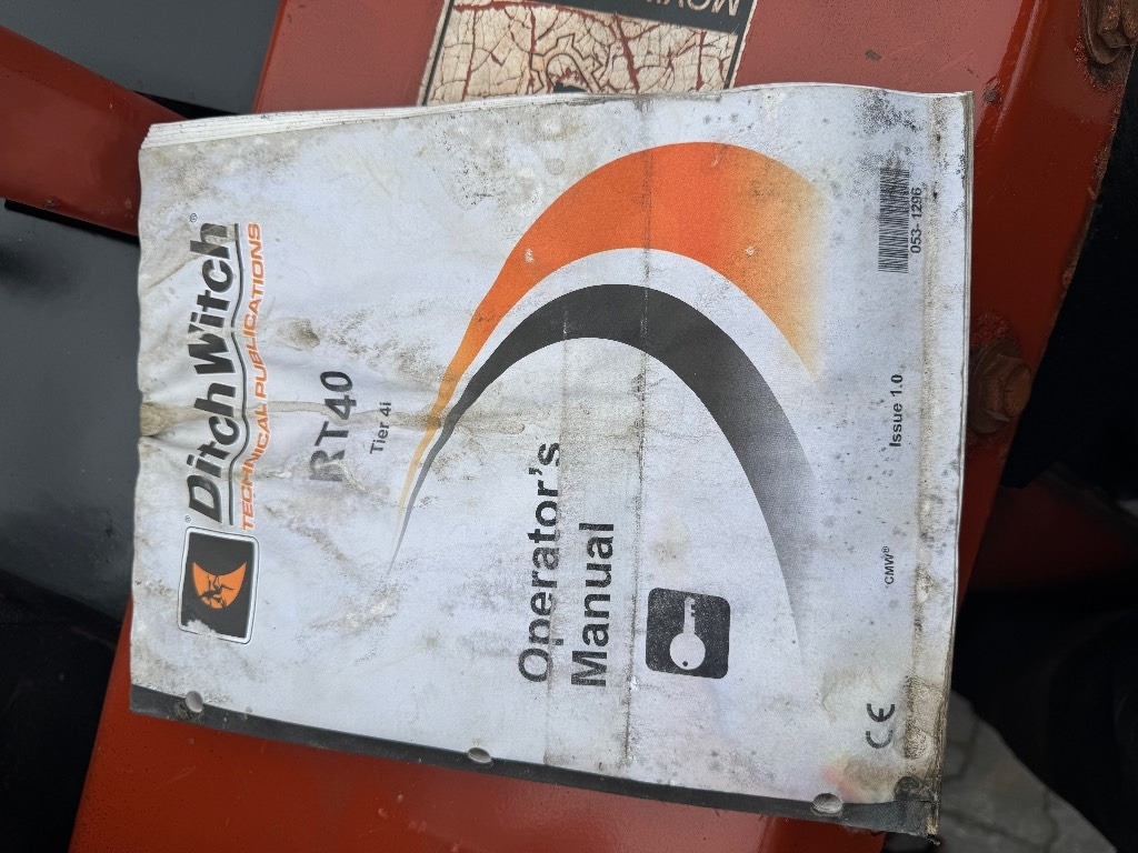 Trencher Ditch Witch RT 40: picture 14 Trencher Ditch Witch RT 40: picture 14