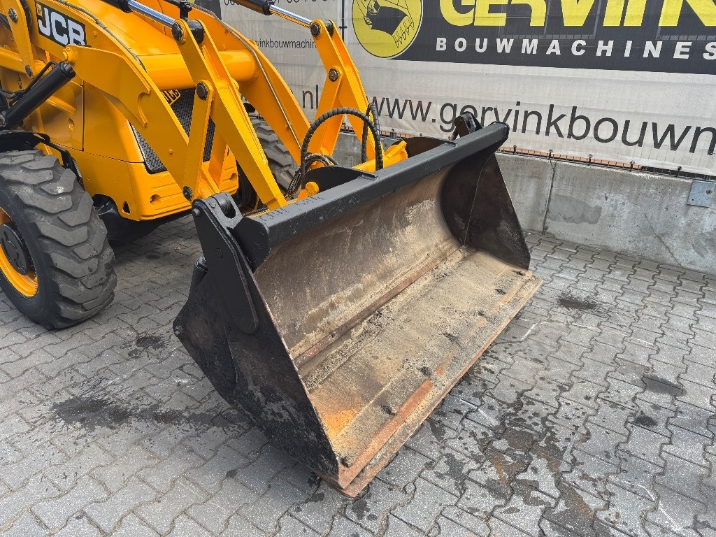 JCB 2 CX - Backhoe loader: picture 4 JCB 2 CX - Backhoe loader: picture 4