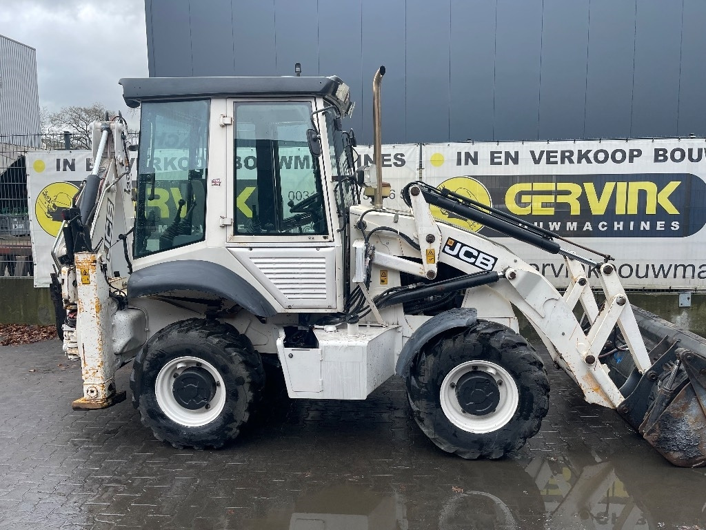 JCB 2 CX - Backhoe loader: picture 2 JCB 2 CX - Backhoe loader: picture 2