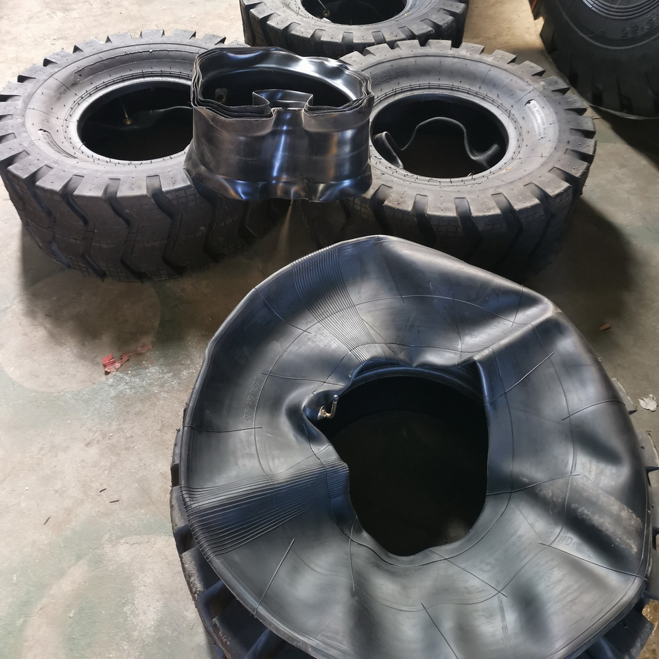 Qingdao Promising 20.5/70-16 Pneumatic Tyre Assembly for China Loader - Tire for Wheel loader: picture 4 Qingdao Promising 20.5/70-16 Pneumatic Tyre Assembly for China Loader - Tire for Wheel loader: picture 4